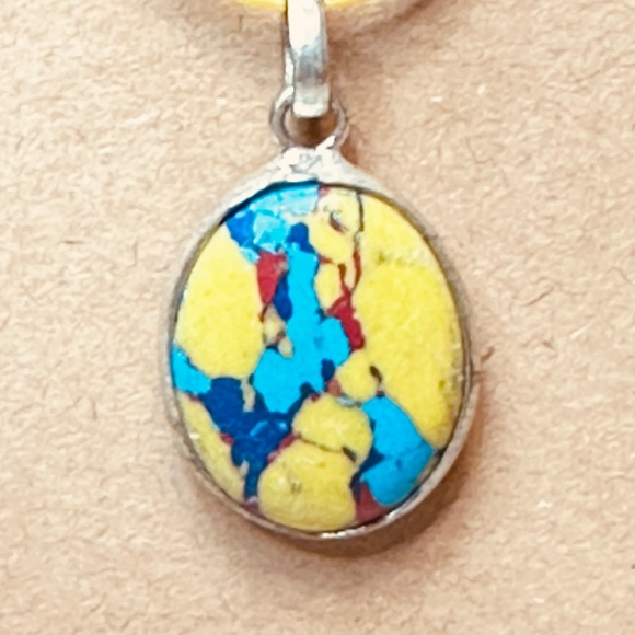 Mosaic Jasper Stone. Yellow, Blue, Purple & Red Oval Pendant EUC - Picture 3 of 5